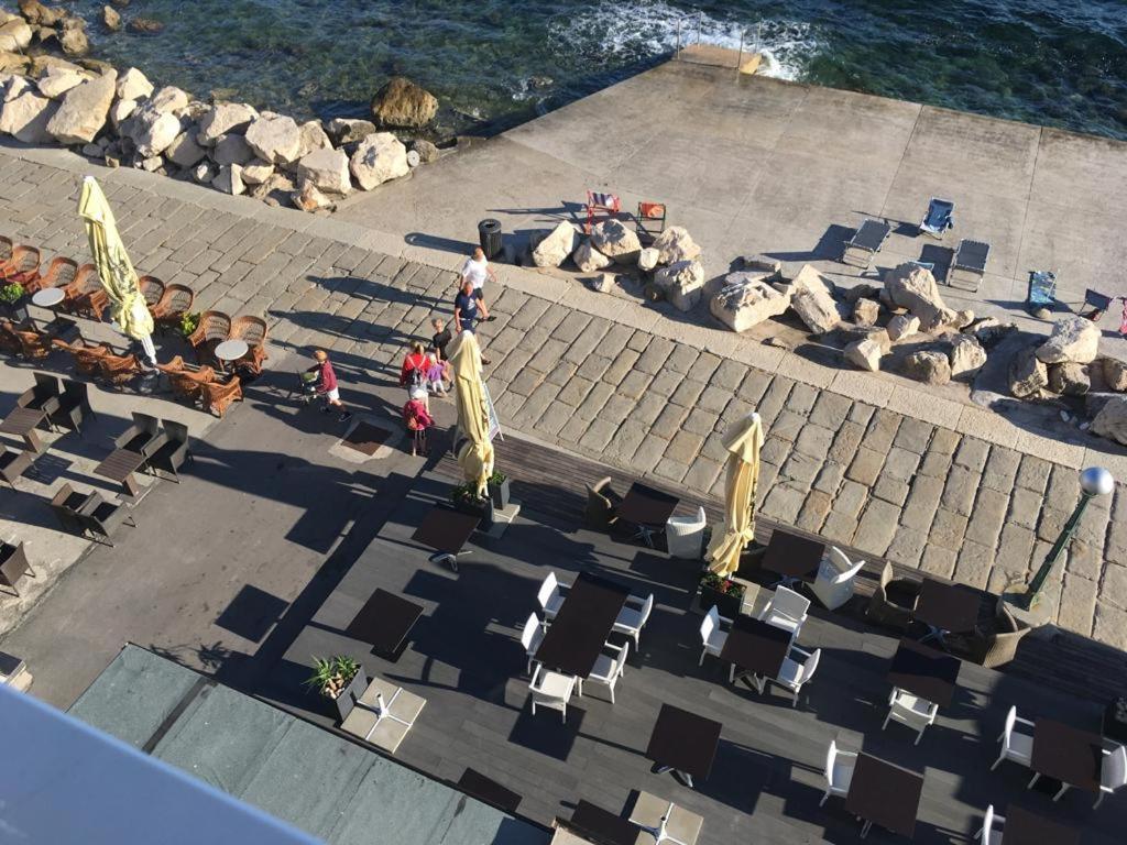 Piran Punta Beachfront Apartment Exclusive Εξωτερικό φωτογραφία